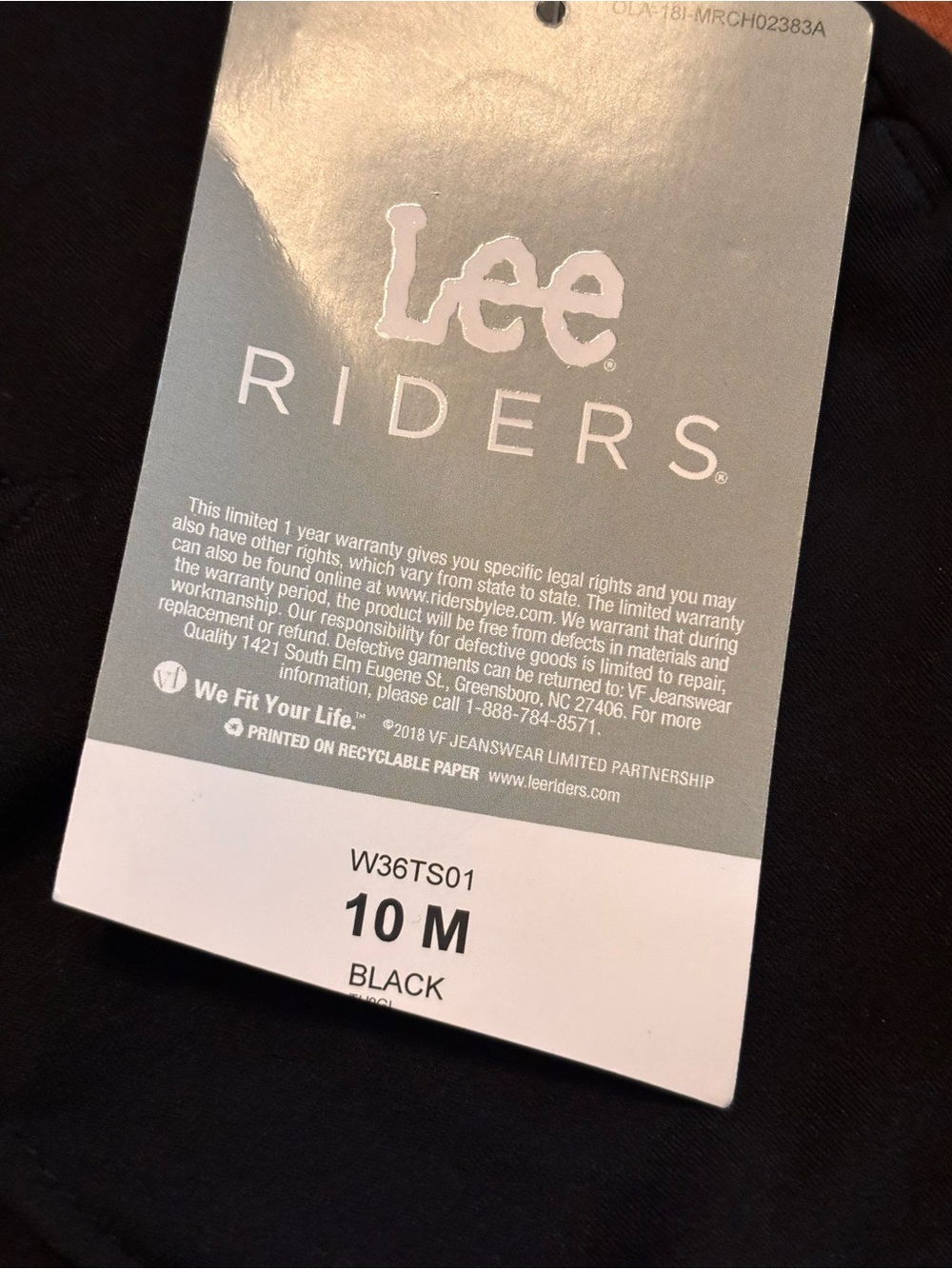 Lee Riders Slim Ankle Pants - Picture 2 of 4